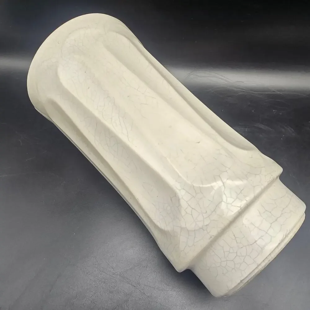 McCoy White Floraline Vase Vintage 1970s Ceramic Pottery M1-354Wjhite